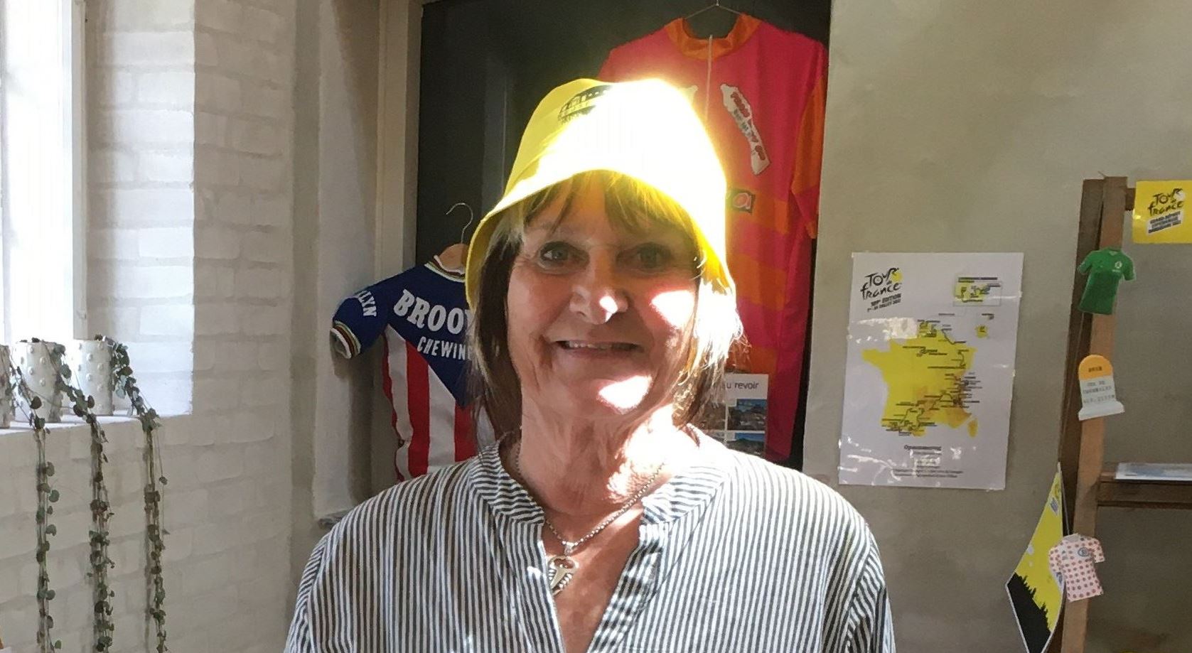 Rejsestaldens sommervikar, Dorte van Vlerken, i Rejsestaldens turistområde, foto Camilla Hultén (2071x1225) (1677x919).jpg